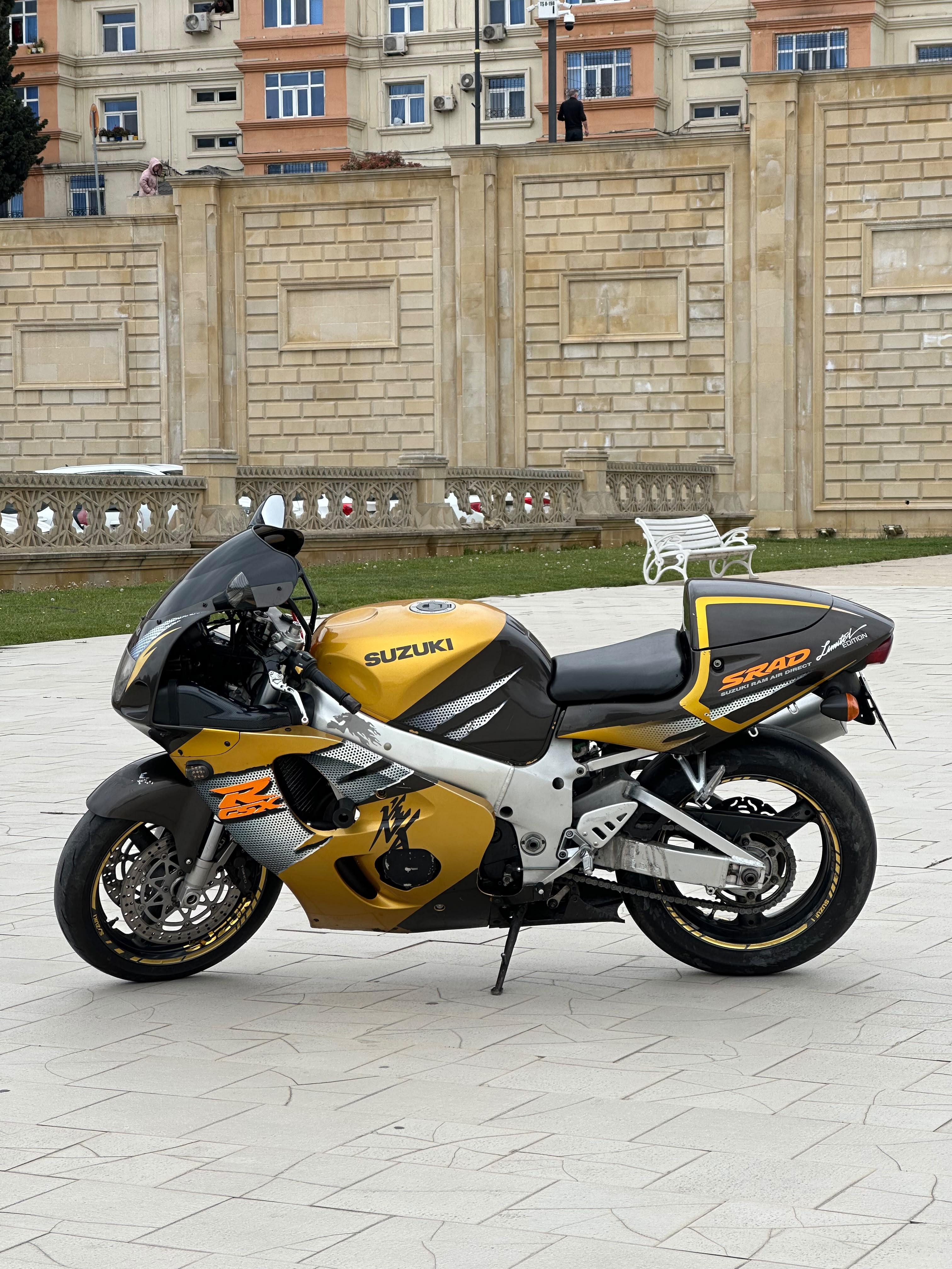 Suzuki GSX-R750 — Bakı (2)