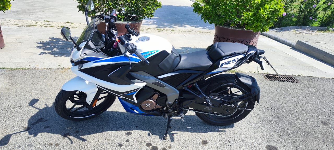 Bajaj Pulsar RS  200 — Bakı (5)