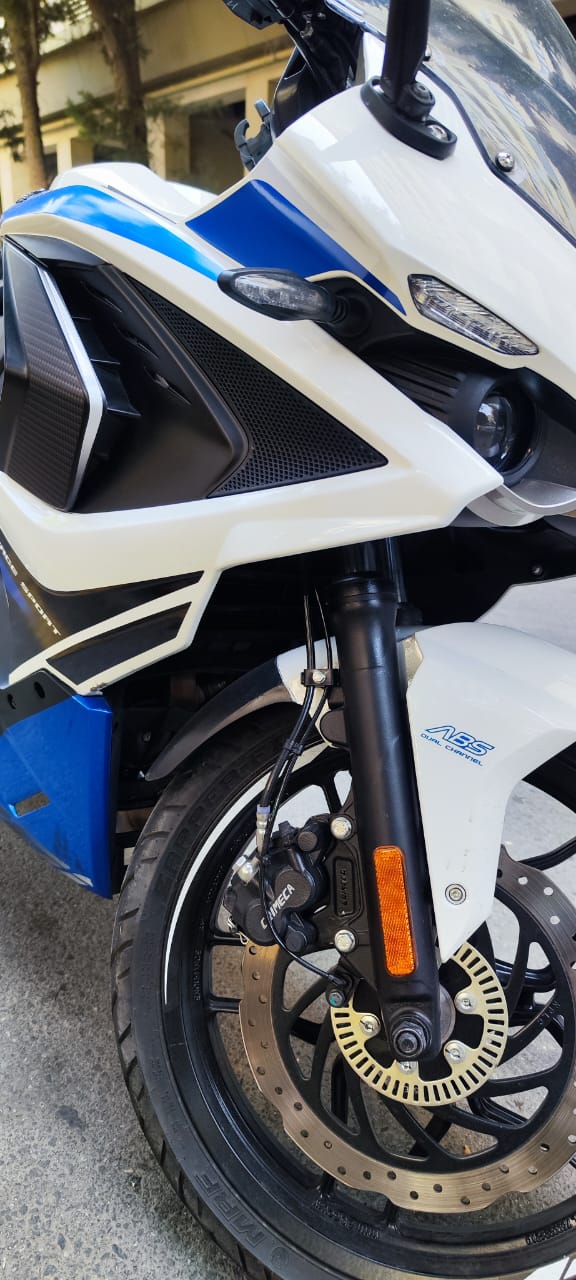 Bajaj Pulsar RS  200 — Bakı (8)