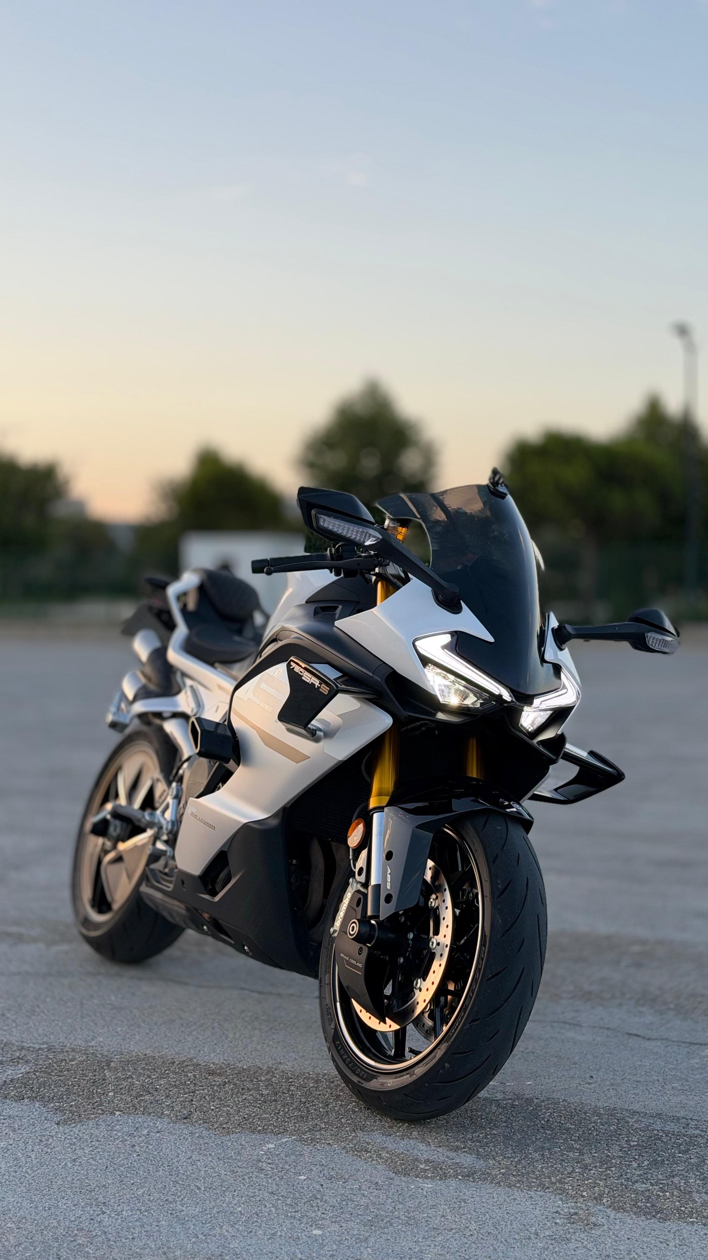 CFMOTO 750SR-S — Bakı (9)