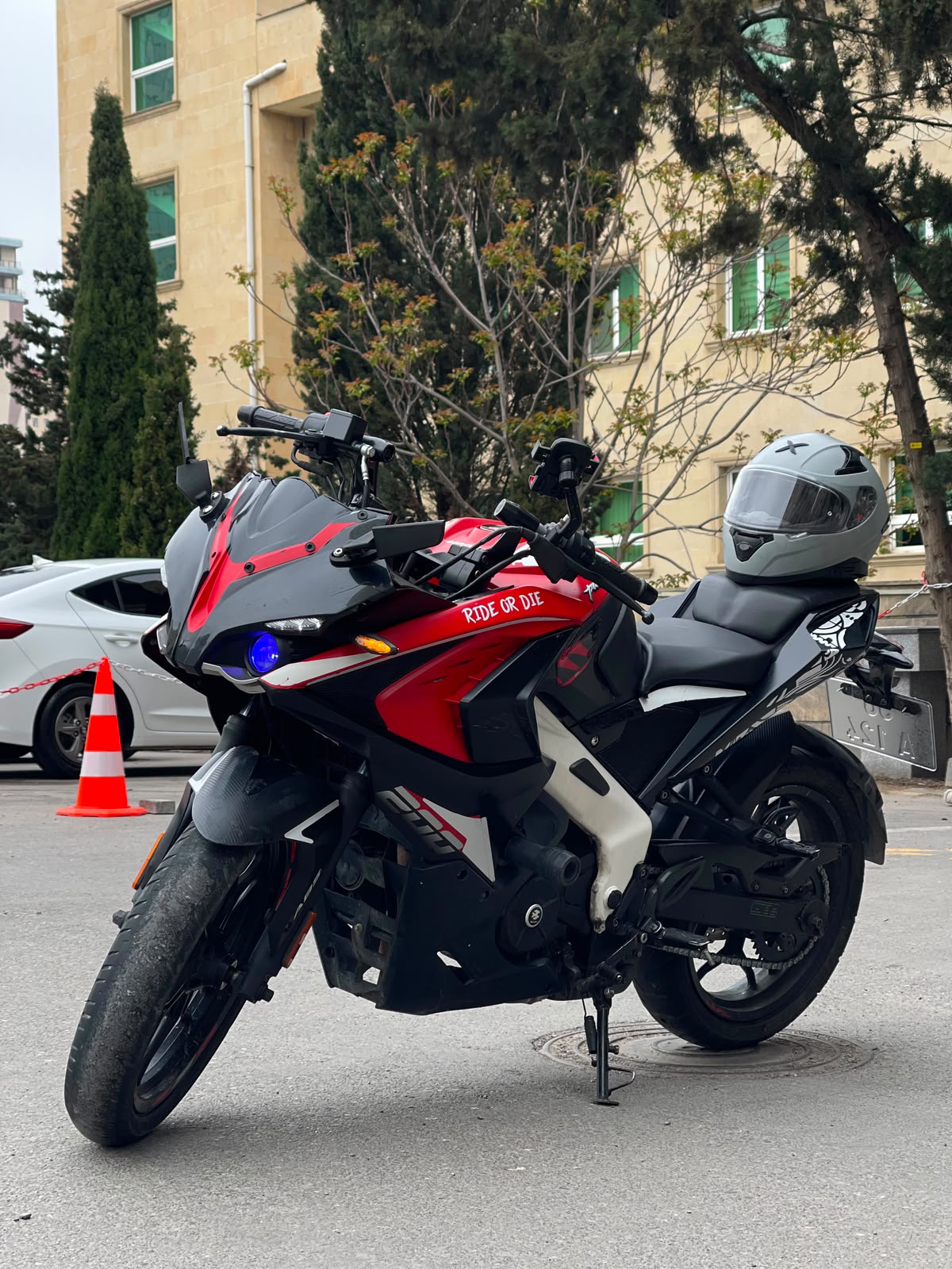 Bajaj Pulsar RS 200 — Sumqayıt (6)