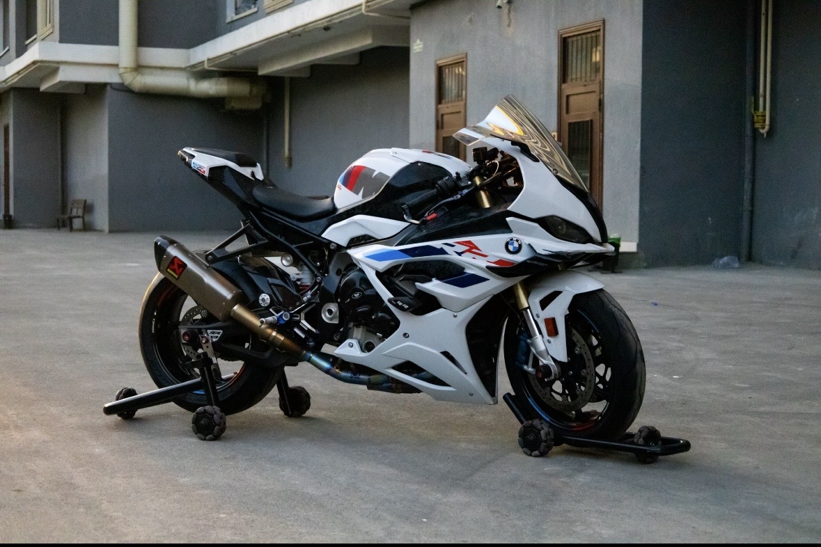 BMW S 1000 RR satılır Bakı