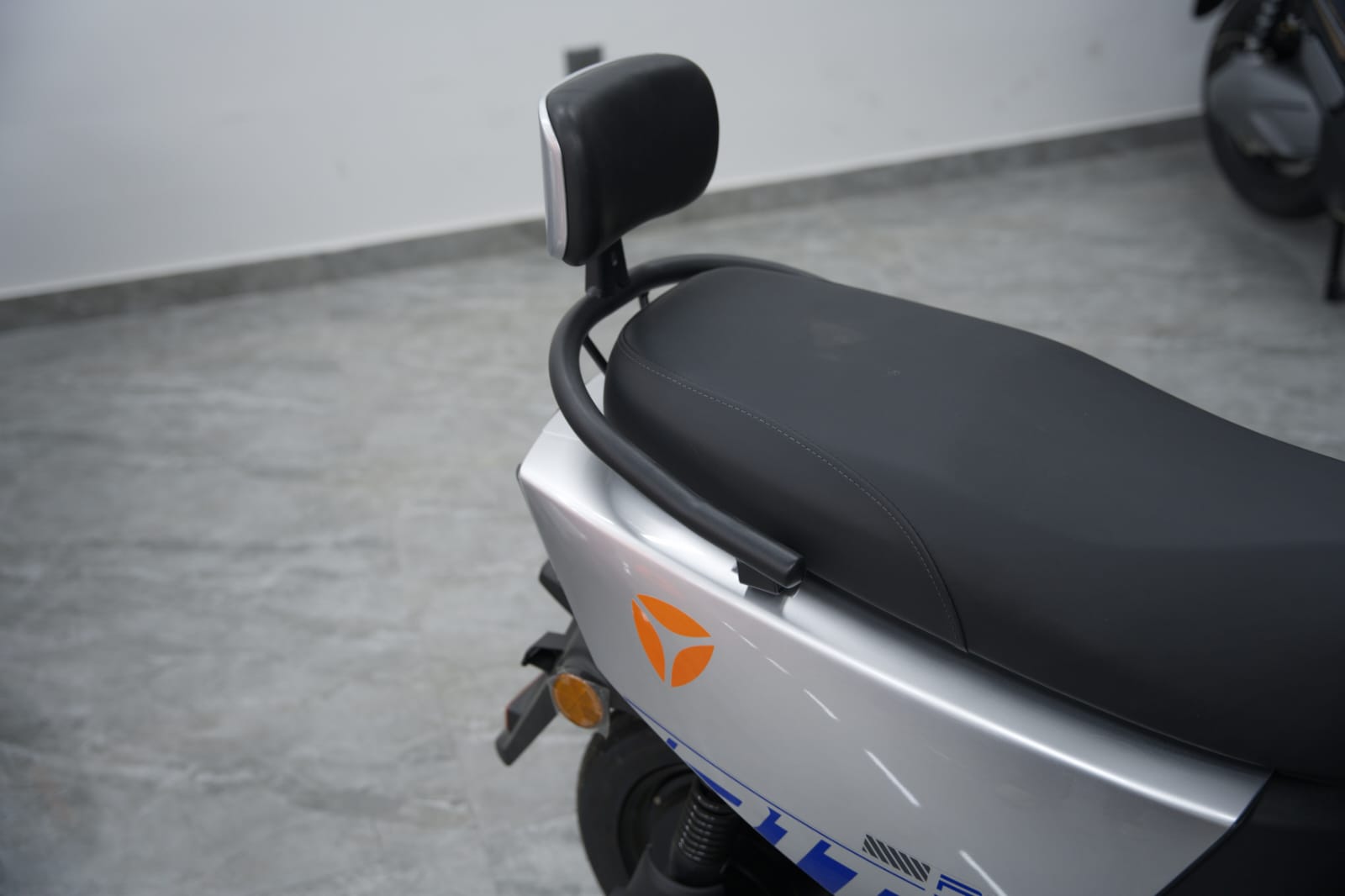 Yadea GT12 — Bakı (6)