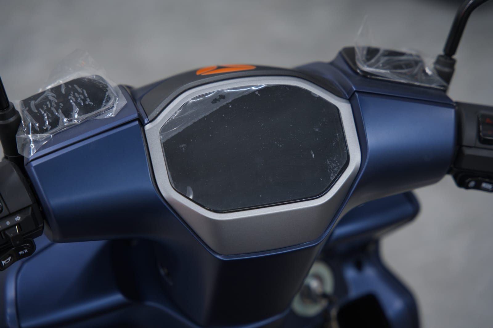 Yadea Velax H — Bakı (5)