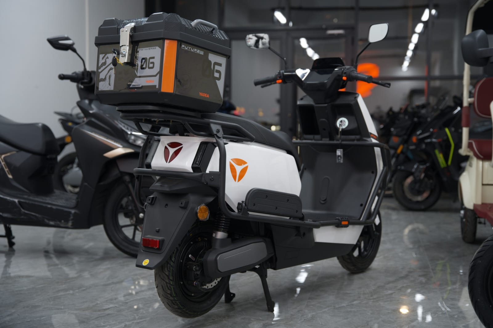 Yadea GT60 — Bakı (6)