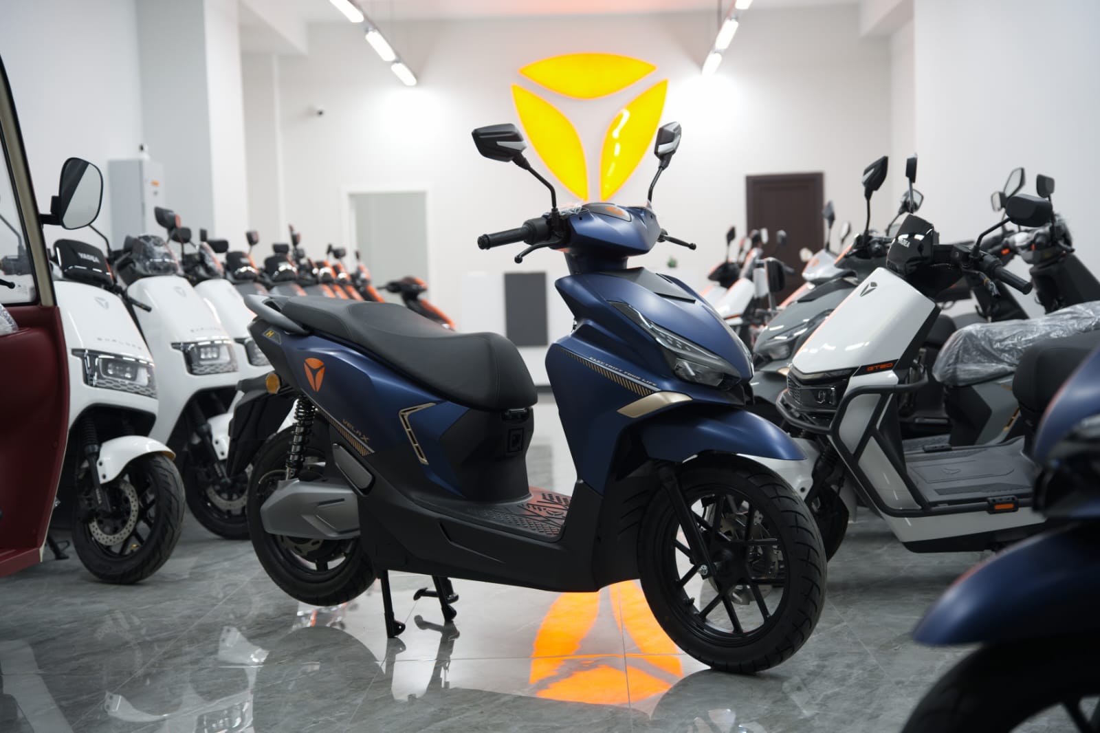 Yadea Velax H — Bakı