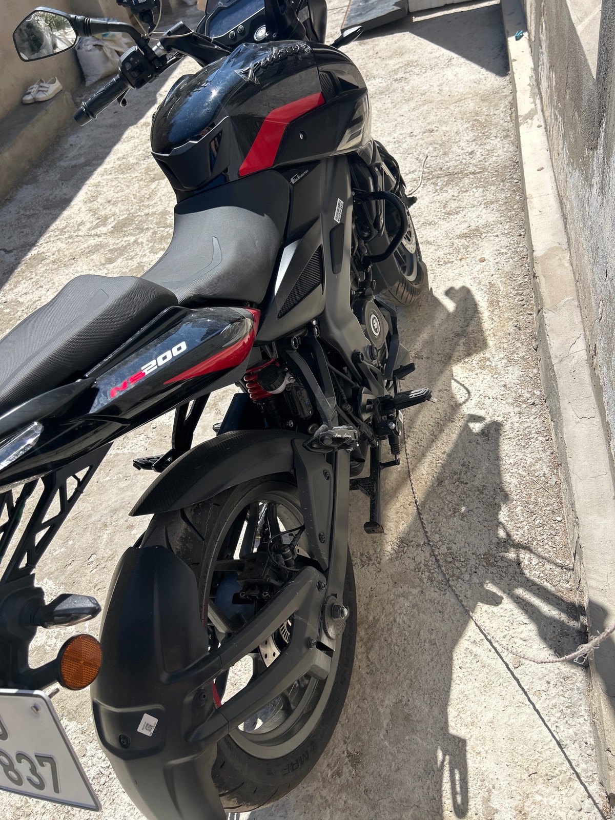 Bajaj Pulsar 200 NS — Bakı (4)