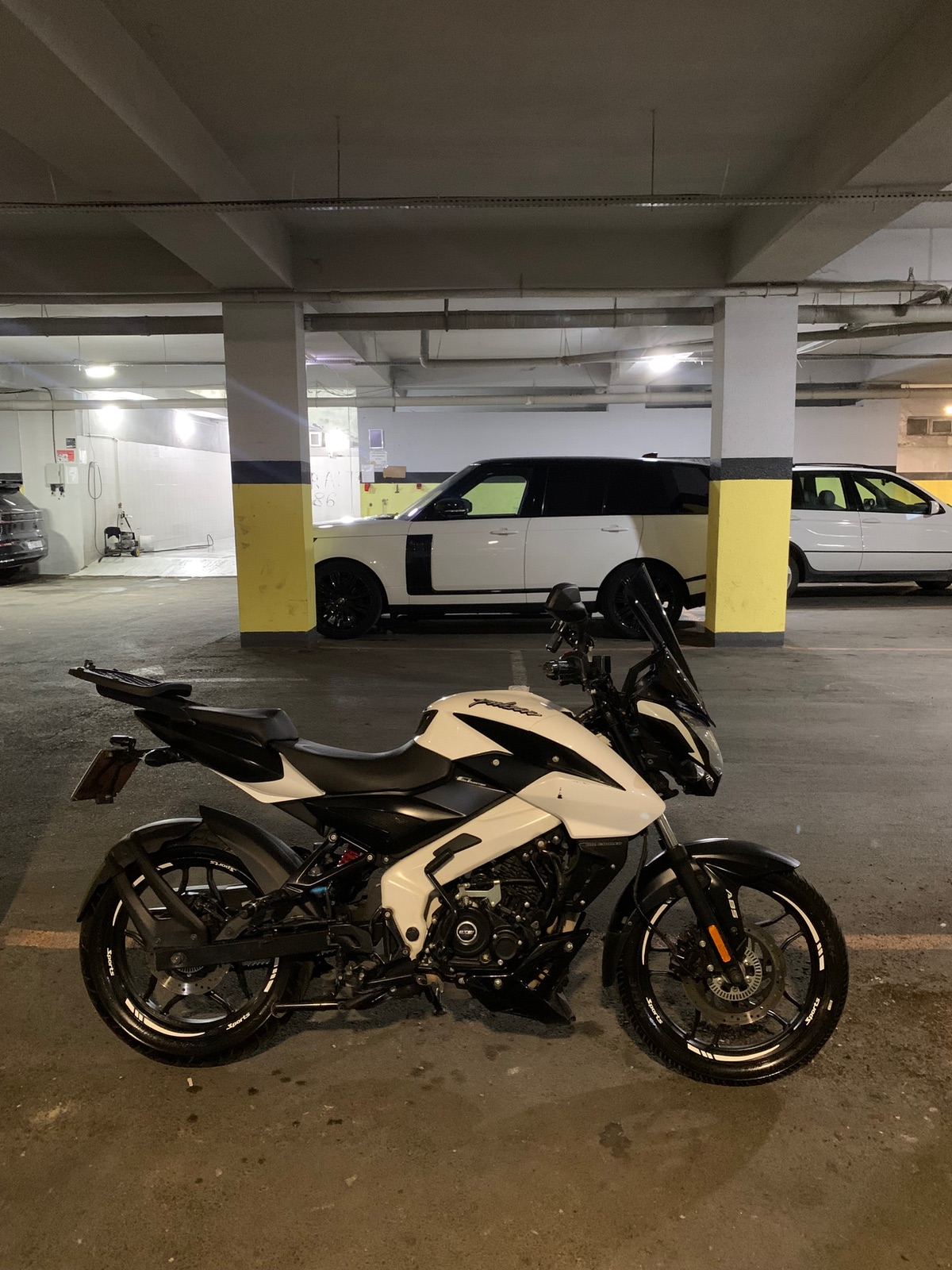 Bajaj Pulsar NS 160 — Bakı