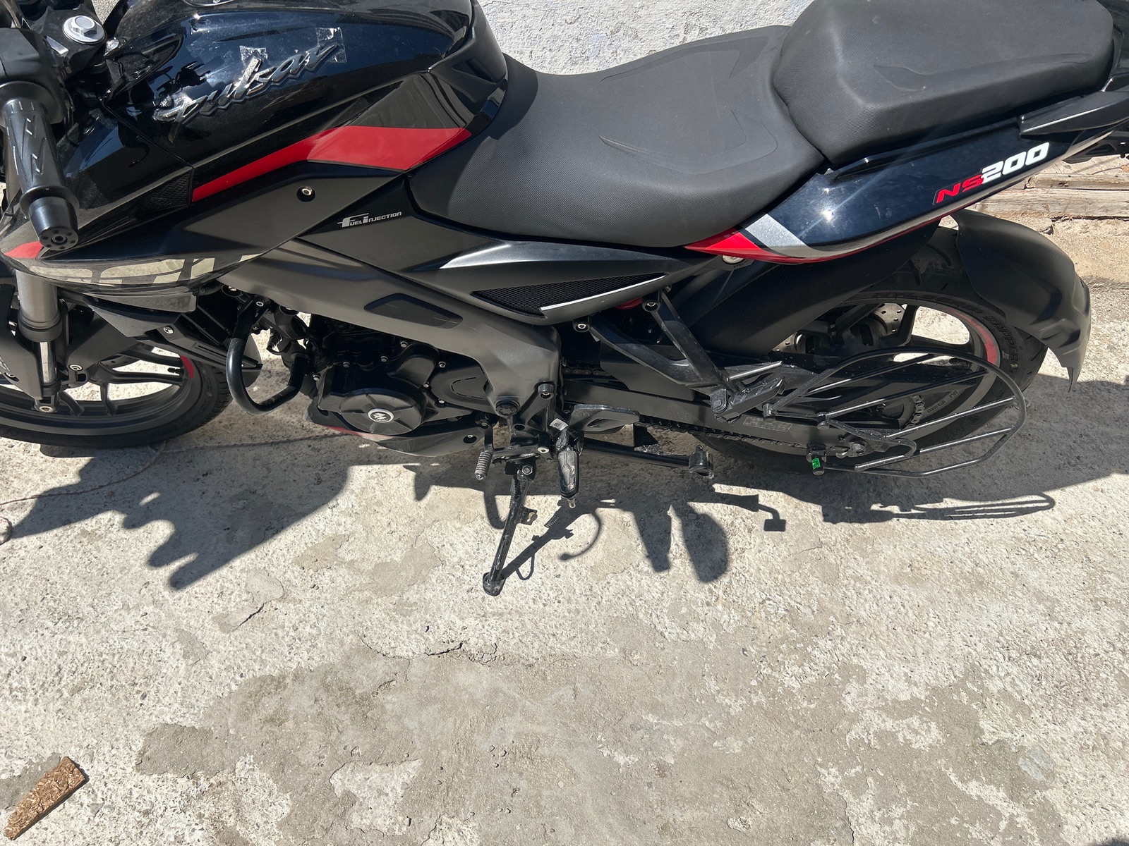 Bajaj Pulsar 200 NS — Bakı (3)