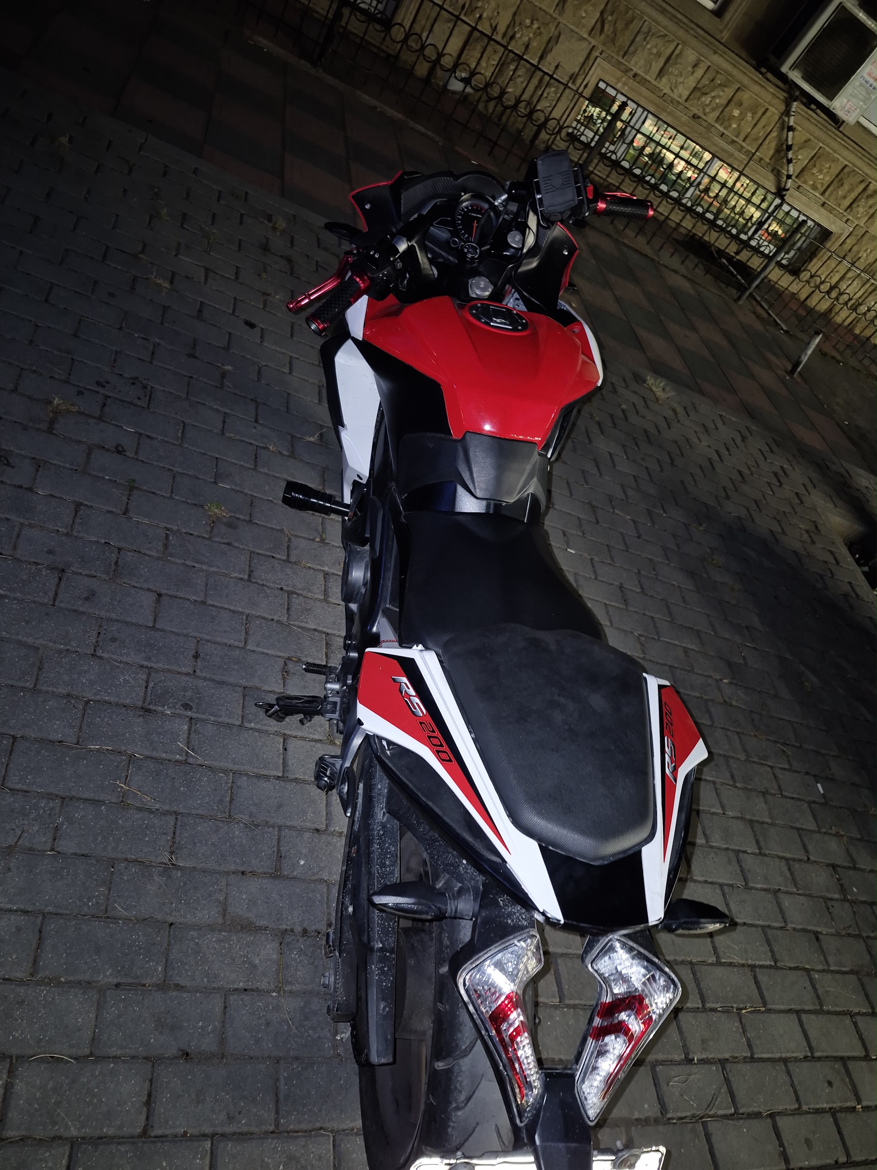 Bajaj Pulsar RS  200 — Bakı (3)