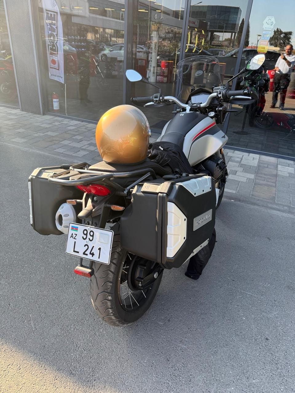 Moto Guzzi V85 TT — Bakı (8)