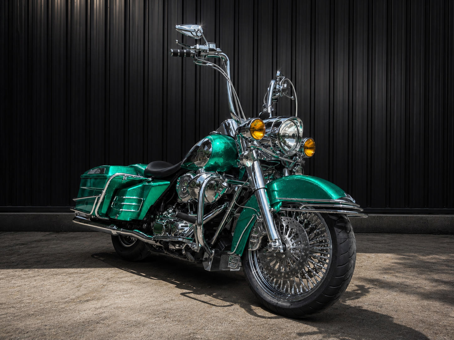 Harley Davidson CVO Road King — Bakı
