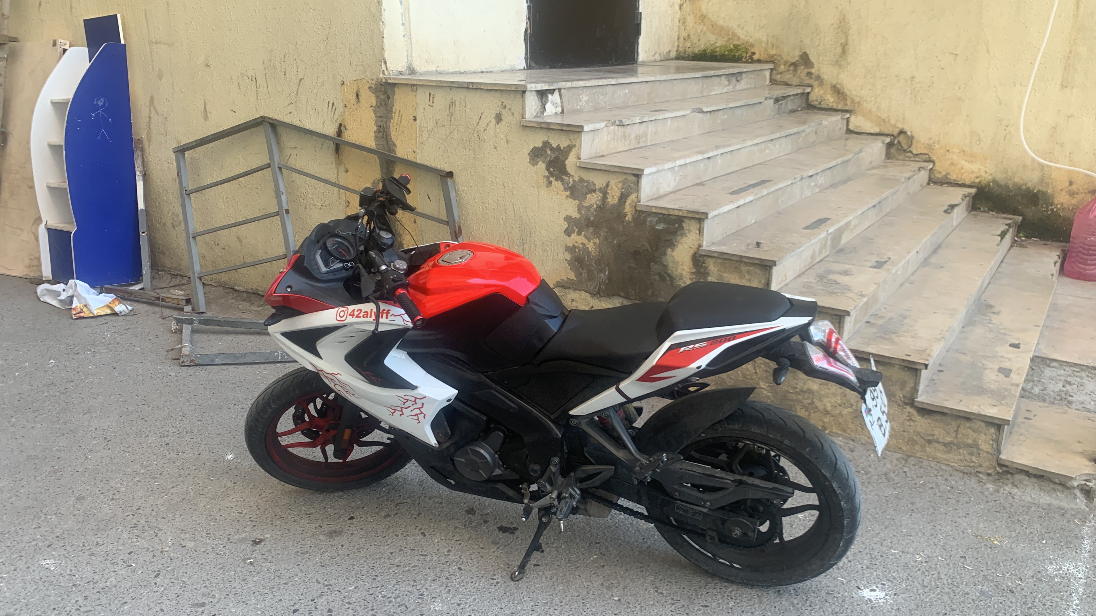 Bajaj Pulsar RS  200 — Bakı (8)