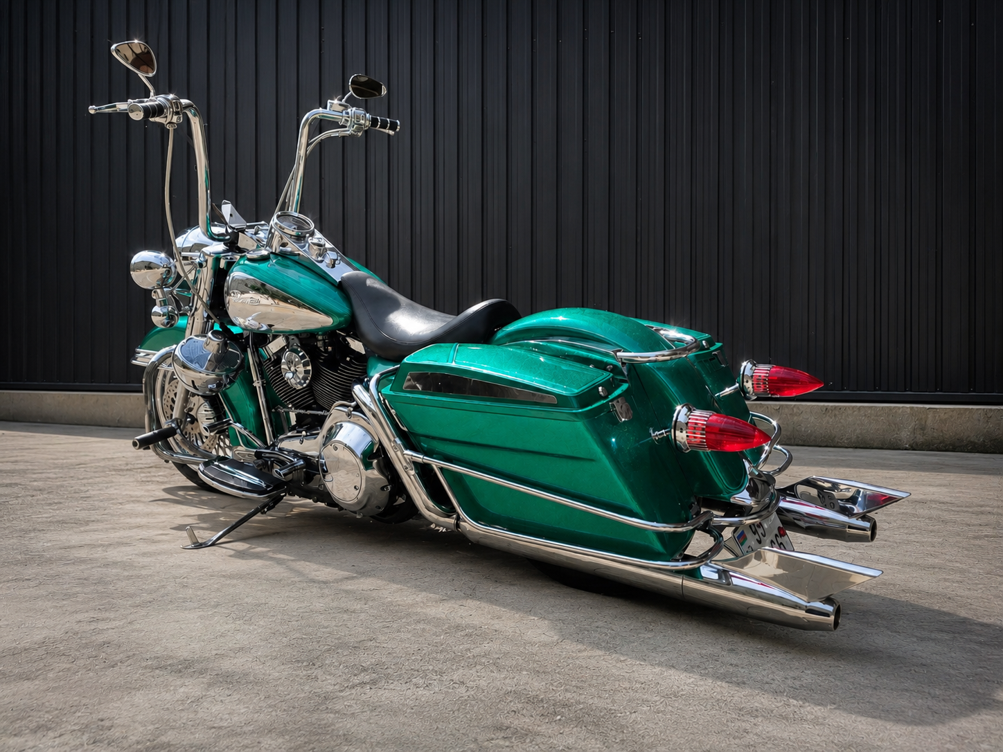 Harley Davidson CVO Road King — Bakı (2)