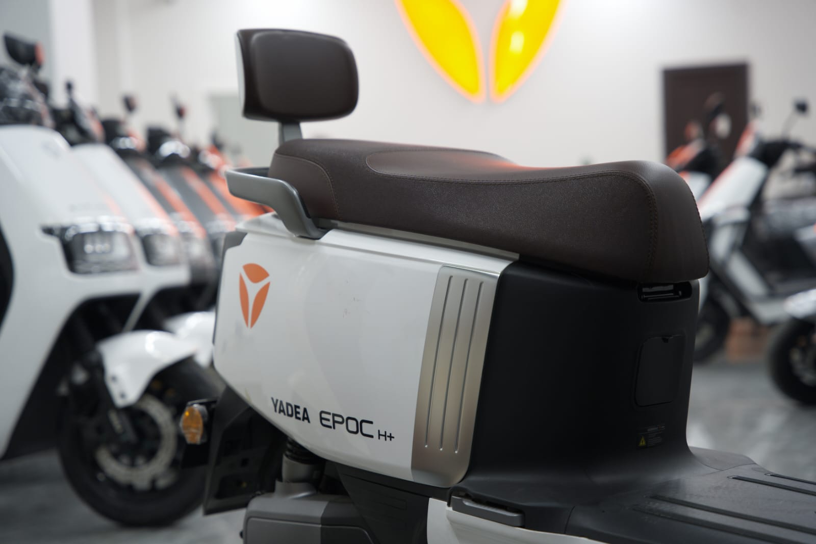 Yadea EPOC H+ — Bakı (6)