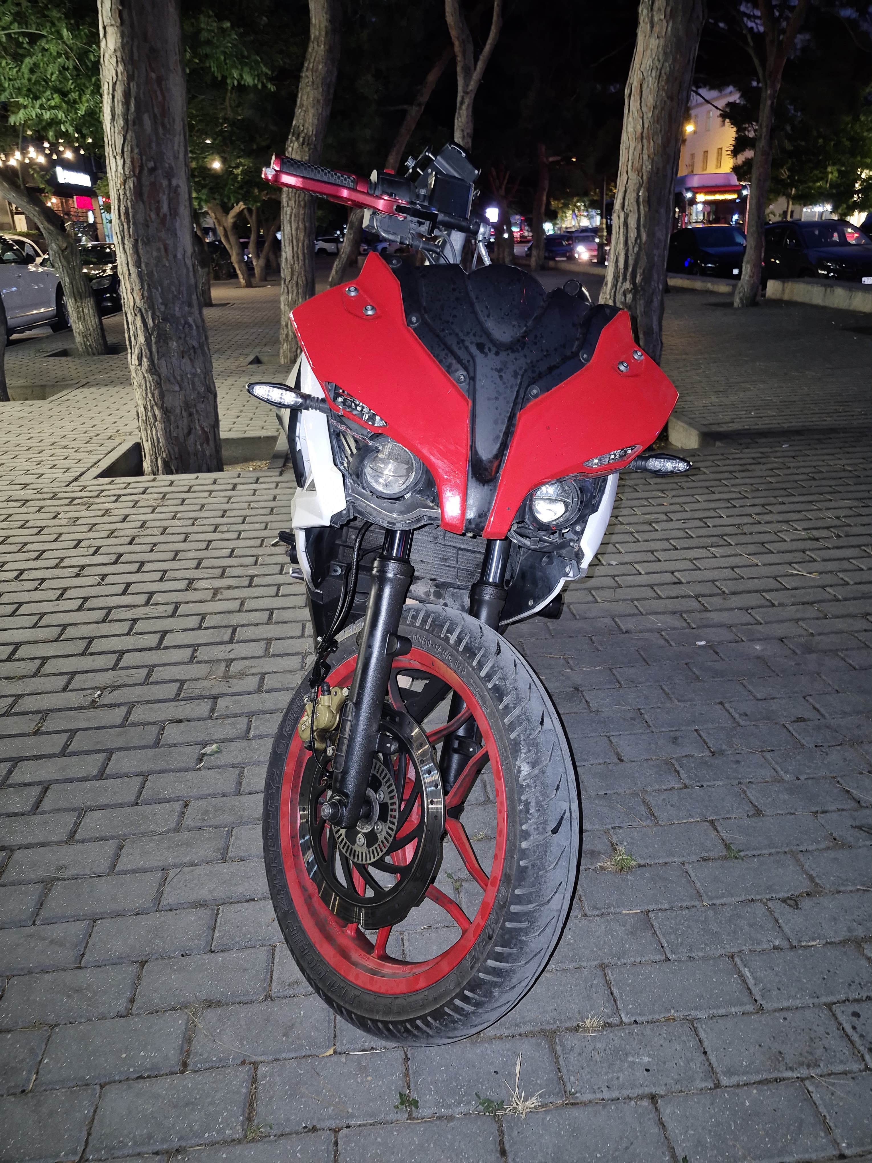 Bajaj Pulsar RS  200 — Bakı (7)