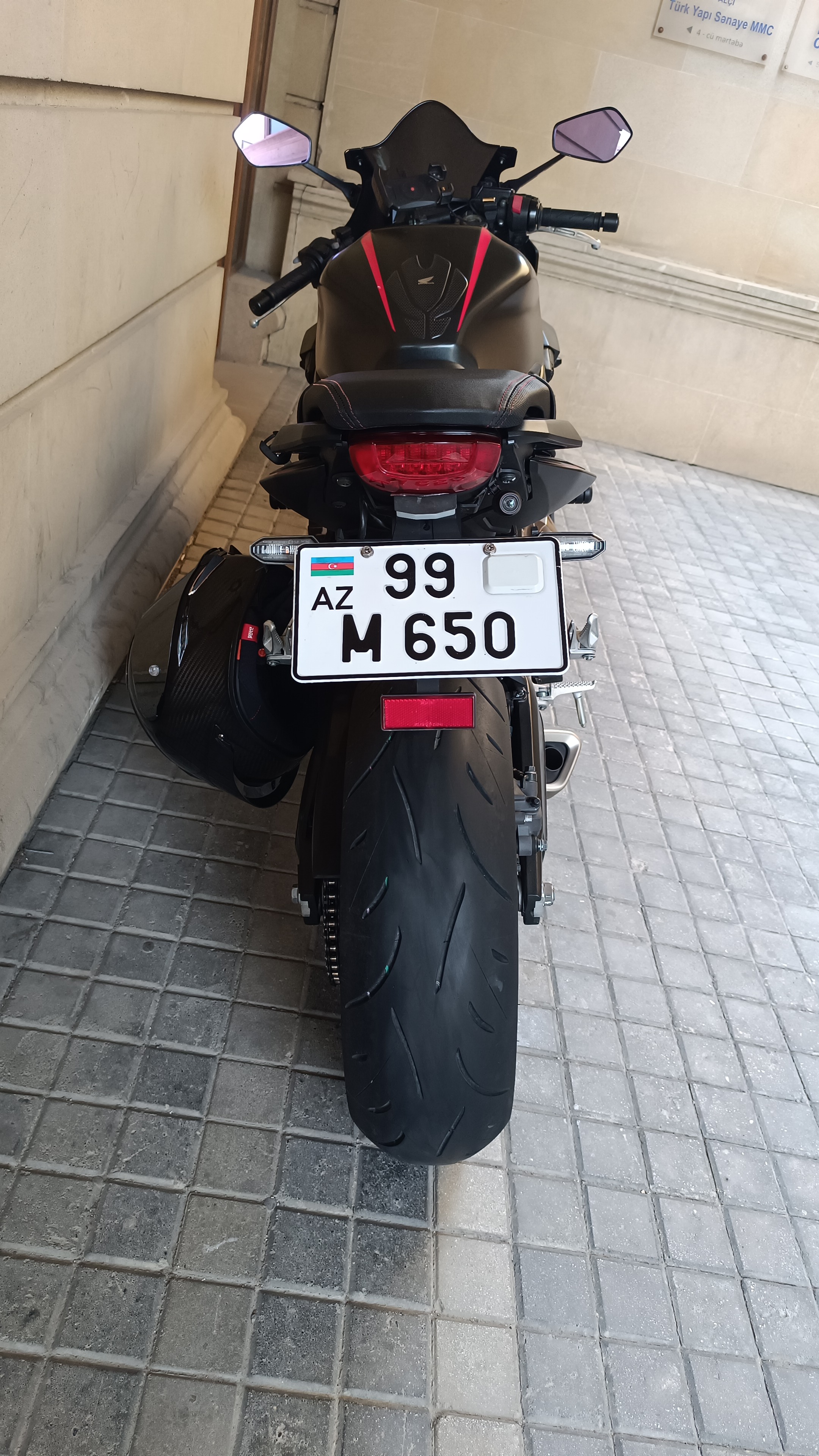Honda CBR650R — Bakı (3)