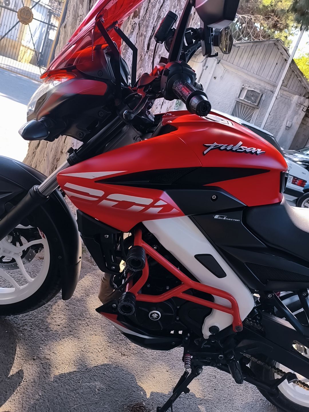 Bajaj Pulsar 200 NS — Tərtər (3)