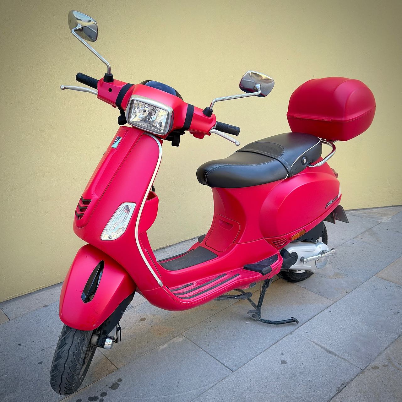 Vespa LX 150 1