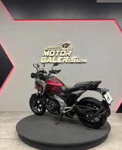 Honda NC 750X DCT 3