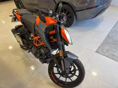 KTM 390 Duke 5