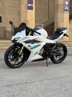 CFMOTO 250 SR 3