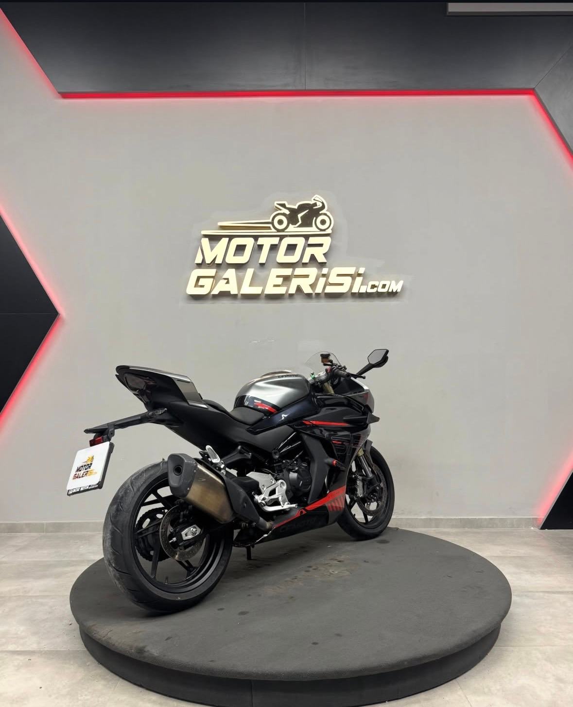 CFMOTO 450 SR 3