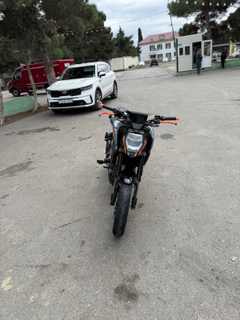 CFMOTO 250 NK 6