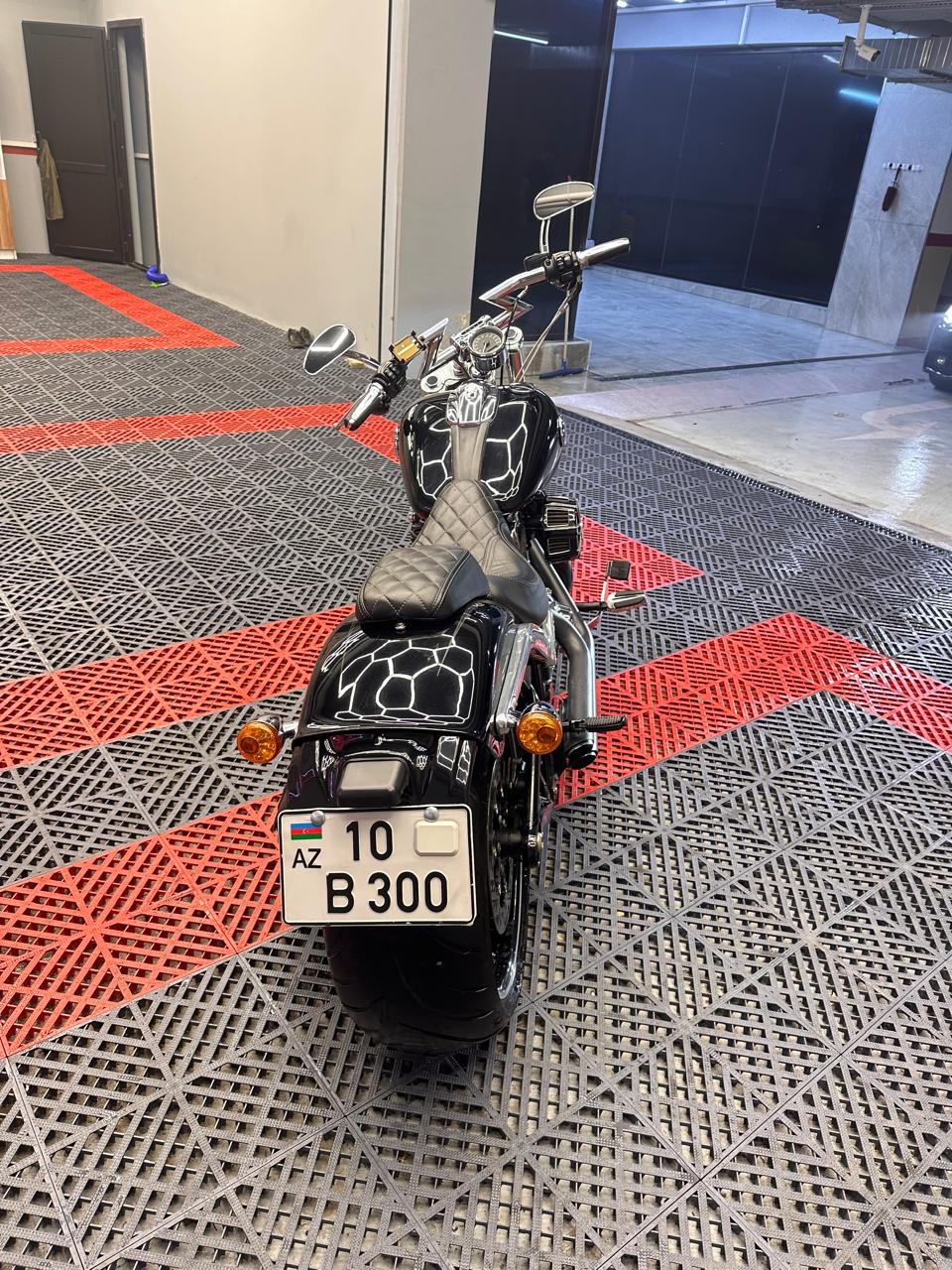 Harley Davidson Breakout 6