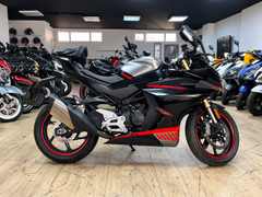 CFMOTO 450 SR 6