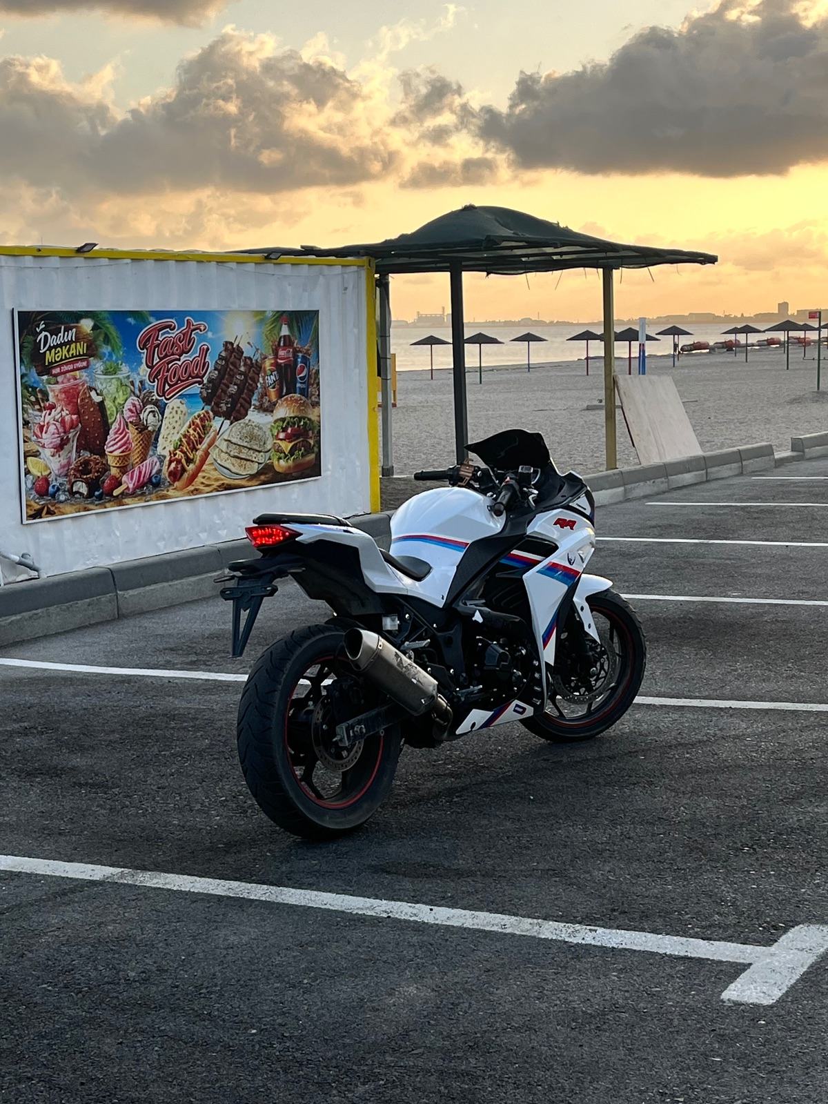 C.Moto CMR-F7 4