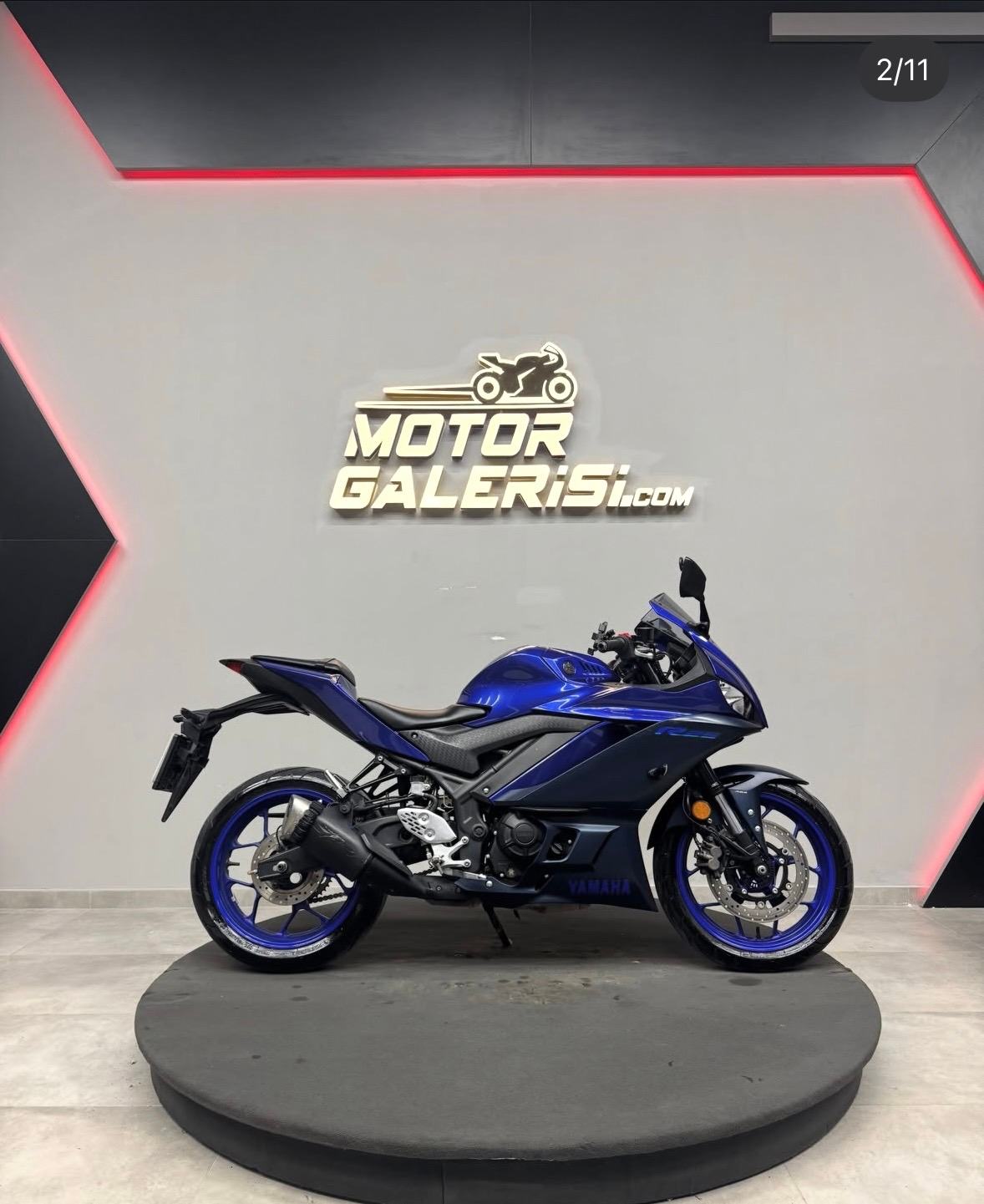 Yamaha YZF R25 8