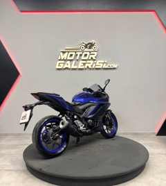Yamaha YZF R25 2