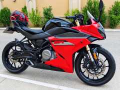 CFMOTO 250 SR 1