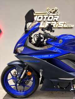 Yamaha YZF R25 5