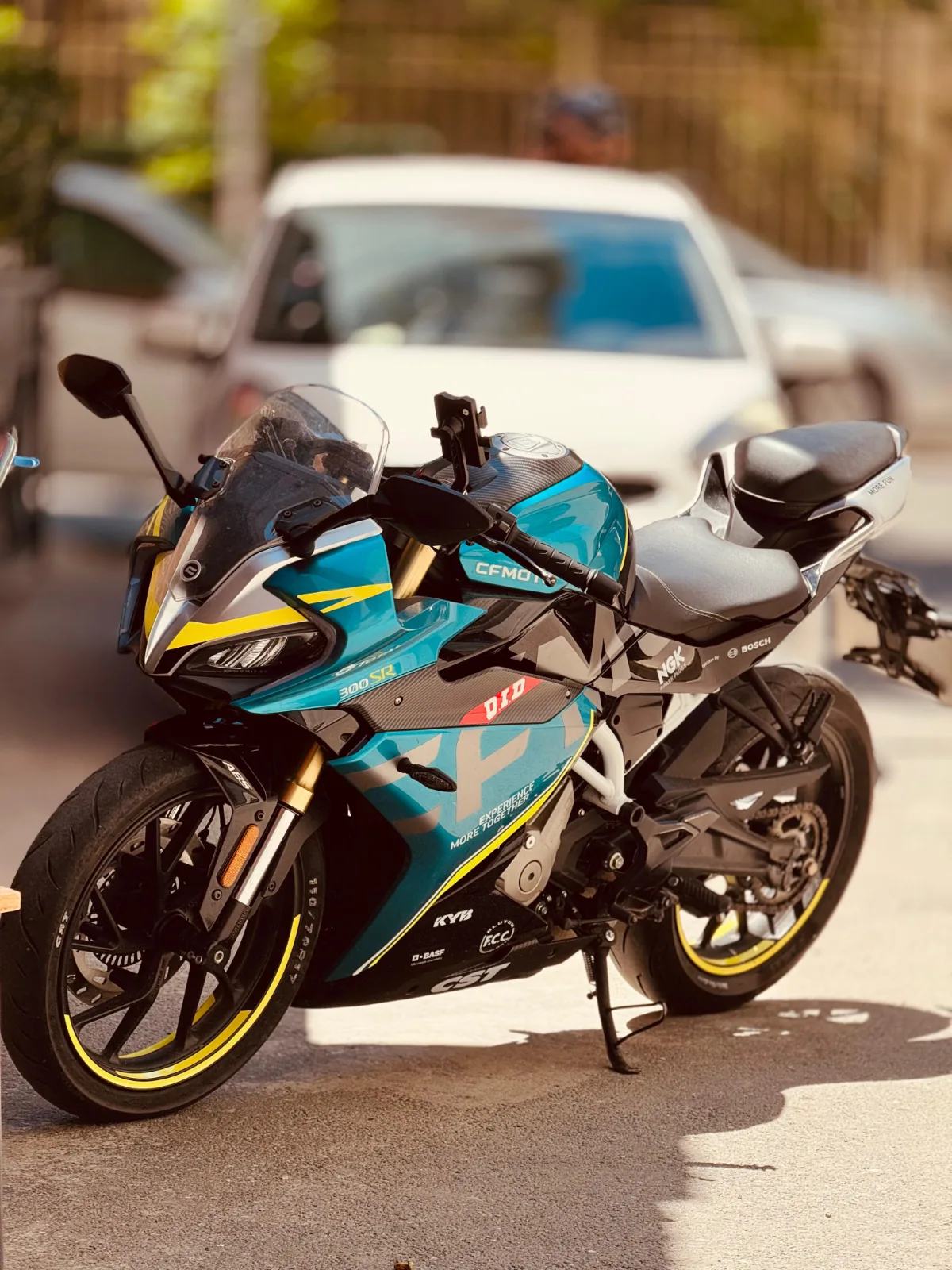 CFMOTO 300 SR 5