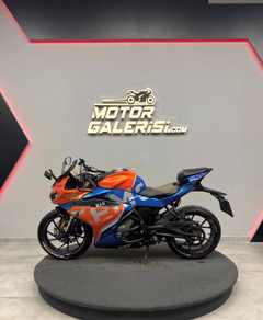 CFMOTO 250 SR 8